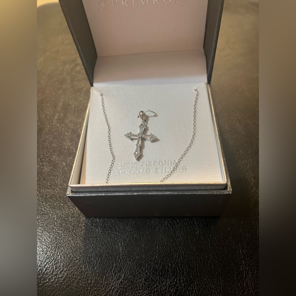 PRIMROSE STERLING SILVER PENDANT‎ CROSS HAVE CUBIC AND ZIRCONIA